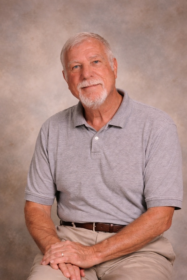 Cruise Brothers Travel Agent Robert "BOB" WILLIAMS